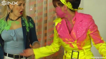 Let the Wet and Messy Paint Games Begin! Screencap 13 on sinx.preview.netperv.com