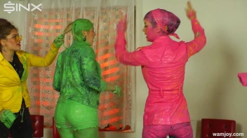 Let the Wet and Messy Paint Games Begin! Screencap 59 on sinx.preview.netperv.com