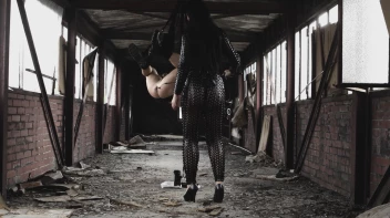 Hängend  der Herrin ausgeliefert Screencap 20 on sinx.preview.netperv.com