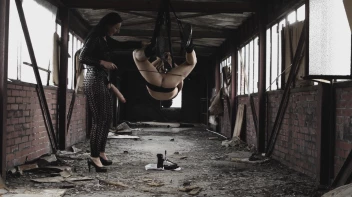 Hängend  der Herrin ausgeliefert Screencap 3 on sinx.preview.netperv.com