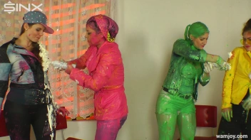 Cream Covered Cuties Look Good Enough To Eat! Screencap 15 on sinx.preview.netperv.com