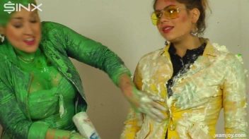 Cream Covered Cuties Look Good Enough To Eat! Screencap 20 on sinx.preview.netperv.com