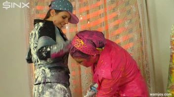 Cream Covered Cuties Look Good Enough To Eat! Screencap 35 on sinx.preview.netperv.com