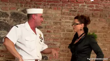 Hell Bar Screencap 27 on sinx.preview.netperv.com