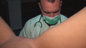 Spermaspritze vom Frauenarzt Screencap 23 on sinx.preview.netperv.com