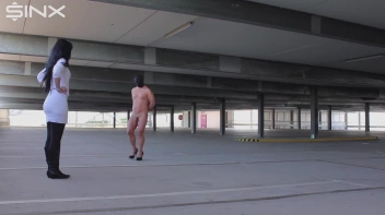 Sklave beim Lauftraining in Heels Screencap 13 on sinx.preview.netperv.com