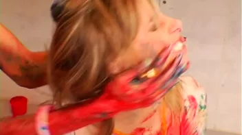 Finger Painting Babes Screencap 62 on sinx.preview.netperv.com