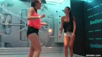 I can see your bra Screencap 48 on sinx.preview.netperv.com