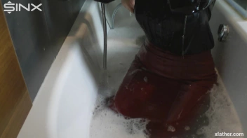 Hotties Wet And Messy Hair Washing Screencap 19 on sinx.preview.netperv.com