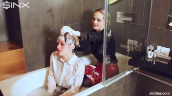 Hotties Wet And Messy Hair Washing Screencap 40 on sinx.preview.netperv.com