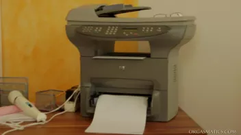 Office Dispute Solved The Orgasmatic Way Screencap 100 on sinx.preview.netperv.com