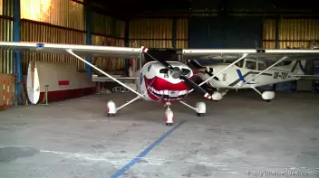 Airplanes Totally Turn Rachel On Screencap 1 on sinx.preview.netperv.com