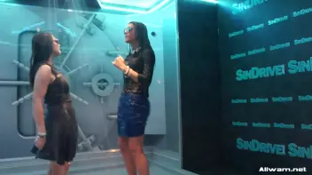 Shower Dancing Screencap 59 on sinx.preview.netperv.com