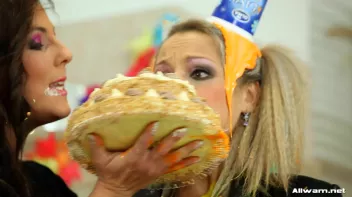 This Bitch Will Mess Your Party Up Screencap 27 on sinx.preview.netperv.com