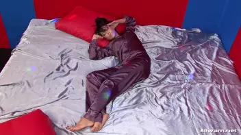 Cream Showers Screencap 1 on sinx.preview.netperv.com