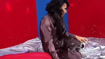 Cream Showers Screencap 38 on sinx.preview.netperv.com