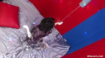 Cream Showers Screencap 40 on sinx.preview.netperv.com