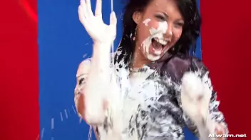 Cream Showers Screencap 46 on sinx.preview.netperv.com