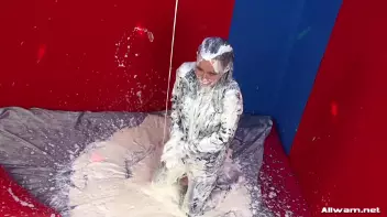 Cream Showers Screencap 68 on sinx.preview.netperv.com