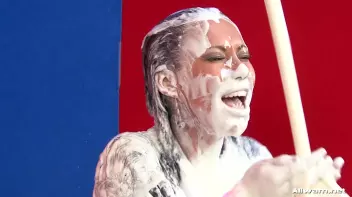 Cream Showers Screencap 72 on sinx.preview.netperv.com