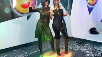 Pussy Blizzard Part 3 - Shower Cam Screencap 110 on sinx.preview.netperv.com