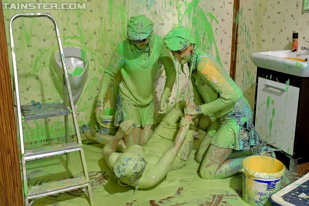 Bad Girls Gone Messy on sinx.preview.netperv.com