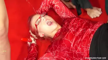 Partying With The Best In The Biz Part 2 Screencap 8 on sinx.preview.netperv.com