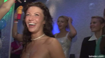 Welcome To The Mad House Part 5 - Cam 1 Screencap 48 on sinx.preview.netperv.com