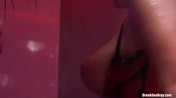 Valentine's Day Vaginas Part 5 - Shower Cam Screencap 23 on sinx.preview.netperv.com