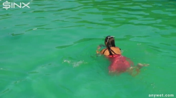 Waterpark Fun For Fully Clothed Brunette Babe Screencap 21 on sinx.preview.netperv.com