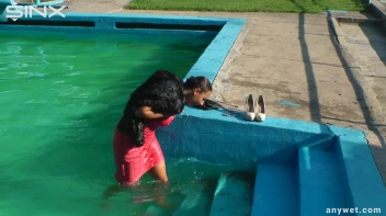 Waterpark Fun For Fully Clothed Brunette Babe Screencap 30 on sinx.preview.netperv.com