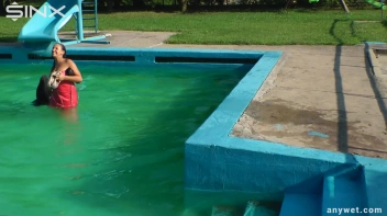 Waterpark Fun For Fully Clothed Brunette Babe Screencap 33 on sinx.preview.netperv.com