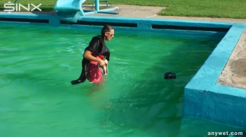 Waterpark Fun For Fully Clothed Brunette Babe Screencap 37 on sinx.preview.netperv.com