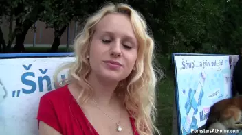 Bus Stop Babe Gives Killer Blowjobs Screencap 14 on sinx.preview.netperv.com