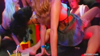 Blue Jean Babes Part 2 Cam 1 Screencap 37 on sinx.preview.netperv.com