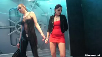 Shower Down With Your Bad Selves! Screencap 52 on sinx.preview.netperv.com