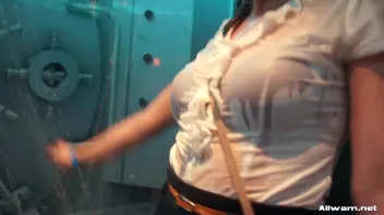 Shower Down With Your Bad Selves! Screencap 72 on sinx.preview.netperv.com