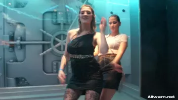 Shower Down With Your Bad Selves! Screencap 76 on sinx.preview.netperv.com