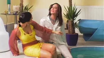 Sexy Water Soaked Apparel Screencap 24 on sinx.preview.netperv.com