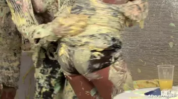 The Messiest Dessert Ever Screencap 54 on sinx.preview.netperv.com