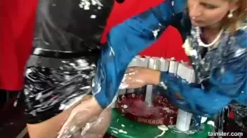 Strawberries and Whipped Cream Screencap 25 on sinx.preview.netperv.com