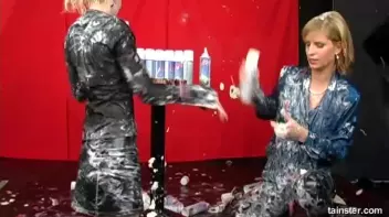 Strawberries and Whipped Cream Screencap 57 on sinx.preview.netperv.com