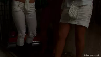 Glamorous Pool Babes Screencap 113 on sinx.preview.netperv.com