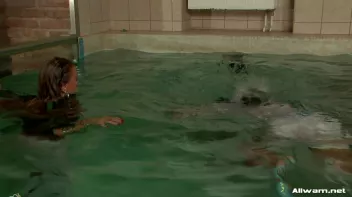 Glamorous Pool Babes Screencap 41 on sinx.preview.netperv.com