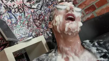 I need our signature here please Screencap 95 on sinx.preview.netperv.com