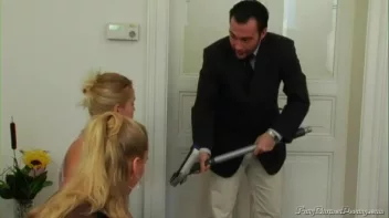 Fully Clothed Pissing All Over His Sales Pitch Screencap 10 on sinx.preview.netperv.com