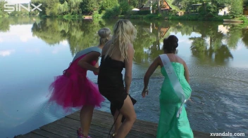 Beauty queens catfight in a lake - Cam 2 Screencap 42 on sinx.preview.netperv.com