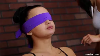 Piss tasting with Lexi and Daphne Screencap 18 on sinx.preview.netperv.com