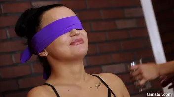 Piss tasting with Lexi and Daphne Screencap 26 on sinx.preview.netperv.com