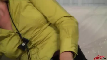 Buzz That Oiled Up Pussy Raw Screencap 10 on sinx.preview.netperv.com